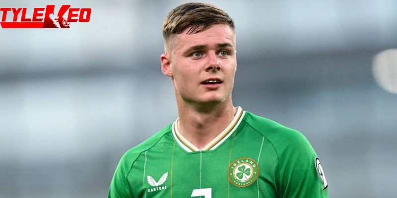 Evan Ferguson - Tiền Đạo Sáng Giá Của Brighton Trong Bóng Đá